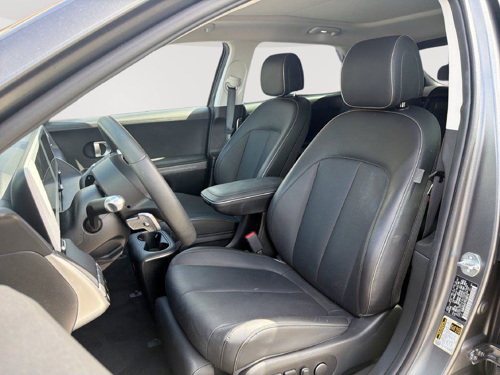Used 2023 Hyundai Ioniq 5 Limited AWD/4WD image 13