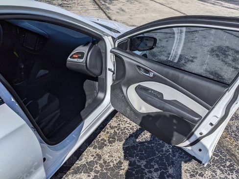 Used 2014 Dodge Dart SXT FWD image 13