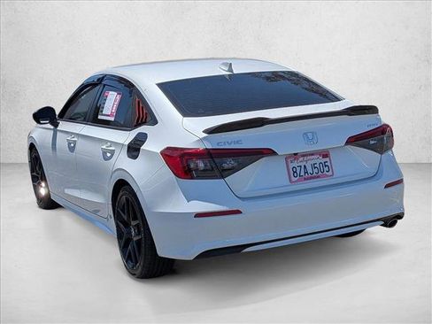Used 2022 Honda Civic Sport image 8