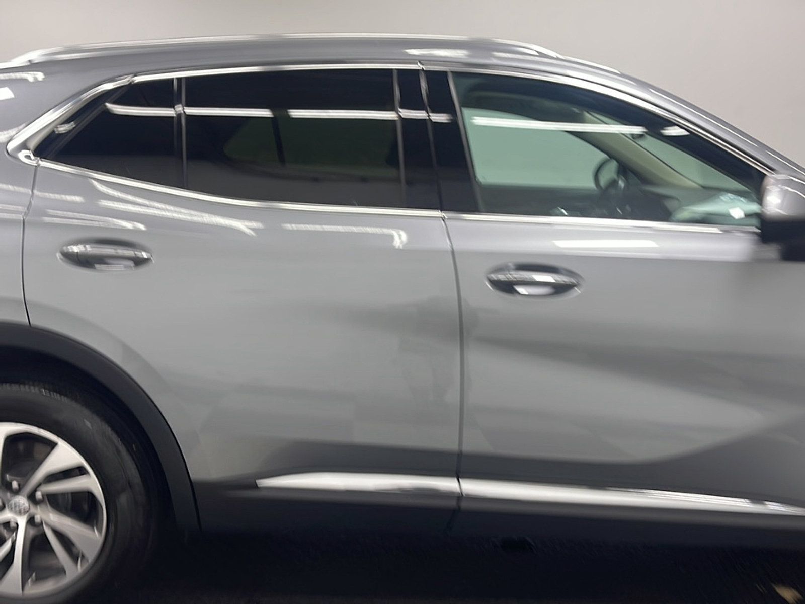 Used 2023 Buick Envision Essence AWD/4WD image 20