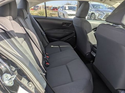 Used 2024 Toyota Corolla LE image 28