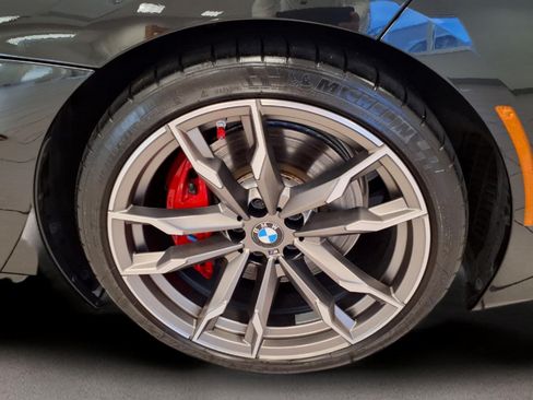 Used 2022 BMW Z4 M40i w/ Premium Package RWD image 8
