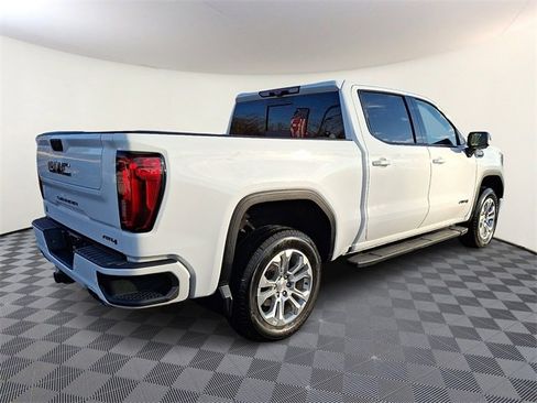 Used 2020 GMC Sierra 1500 AT4 w/ Off-Road Performance Package image 6