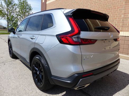 Used 2025 Honda CR-V Sport image 7