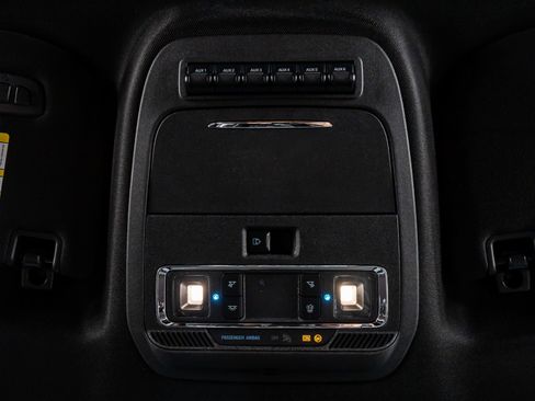 Used 2026 Ford F450 Platinum w/ FX4 Off-Road Package image 28