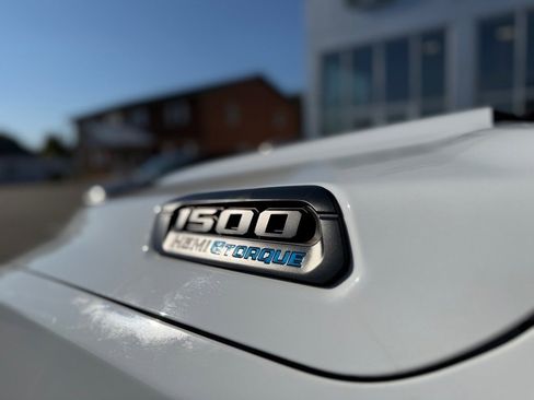 Used 2023 RAM 1500 Big Horn image 25