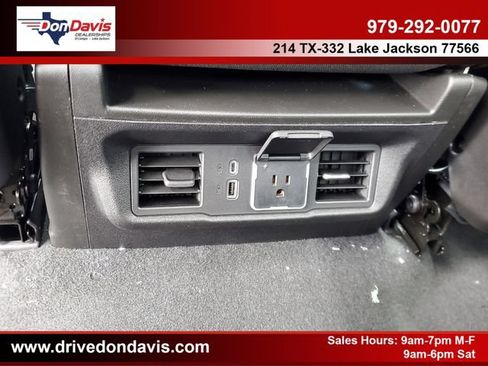 New 2026 GMC Sierra 1500 SLE w/ LPO, Black Badging Package AWD/4WD image 12