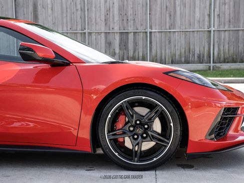 Used 2024 Chevrolet Corvette Stingray Premium Cpe w/ Z51 Performance Package RWD image 11