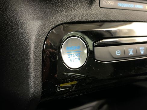 New 2026 Ford Escape SE image 25