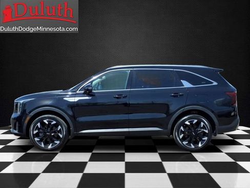 Used 2024 Kia Sorento EX AWD/4WD image 2