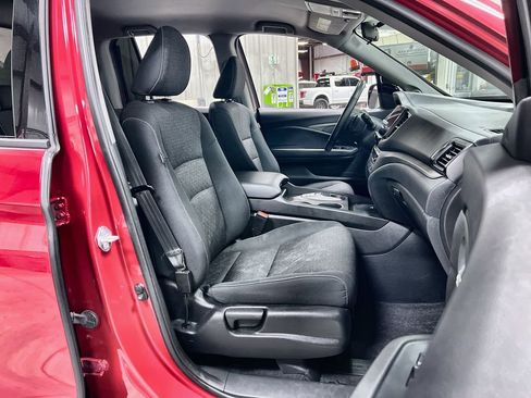 Used 2024 Honda Ridgeline Sport image 27