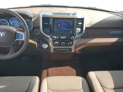 Used 2019 RAM 1500 Laramie image 10