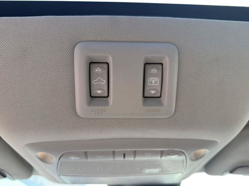 Used 2024 Nissan Murano Platinum AWD/4WD image 17