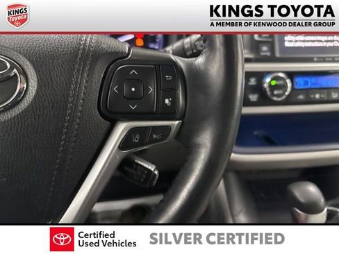 Used 2019 Toyota Highlander Limited Platinum image 30