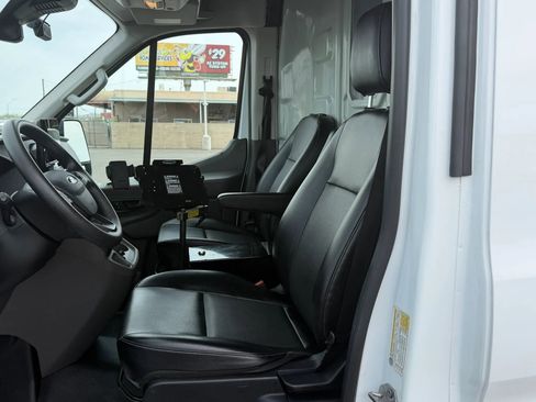 Used 2020 Ford Transit 250 Medium Roof RWD image 12
