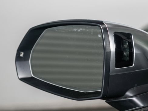 Used 2023 Audi SQ5 Prestige w/ Prestige Package image 43