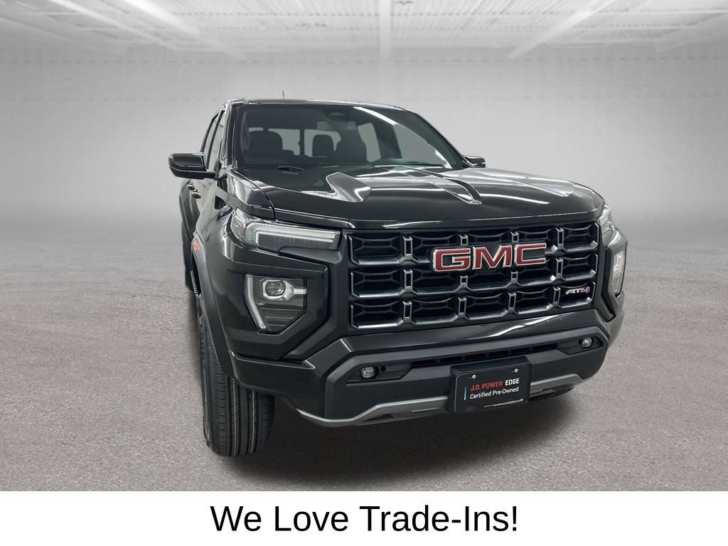 Used 2024 GMC Canyon AT4 w/ AT4 Premium Package AWD/4WD image 3
