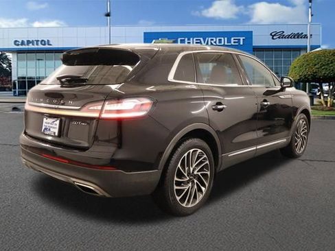Used 2019 Lincoln Nautilus Reserve image 3
