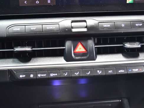 Used 2025 Kia K4 FWD image 26