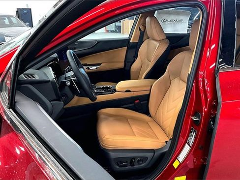 New 2026 Lexus NX 450h+ 450h+ Luxury image 9