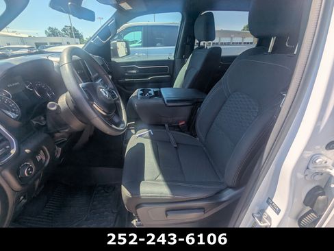 Used 2025 RAM 1500 Big Horn AWD/4WD image 9