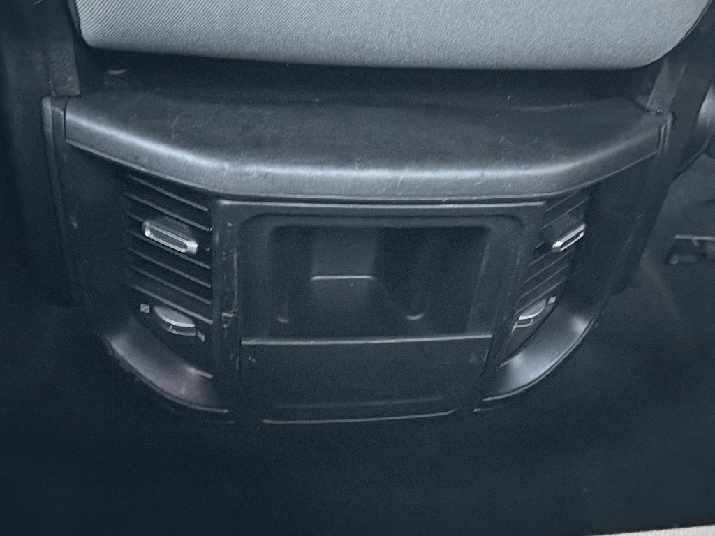 Used 2022 RAM 1500 Big Horn AWD/4WD image 23