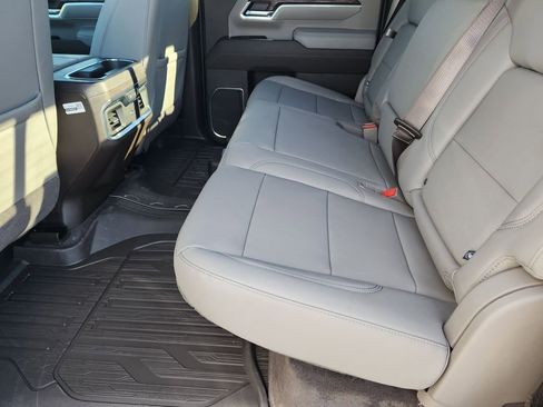 New 2026 GMC Sierra 3500 SLT AWD/4WD image 16