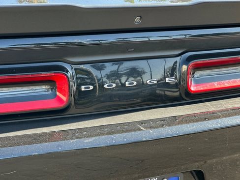 Used 2023 Dodge Challenger SXT image 24