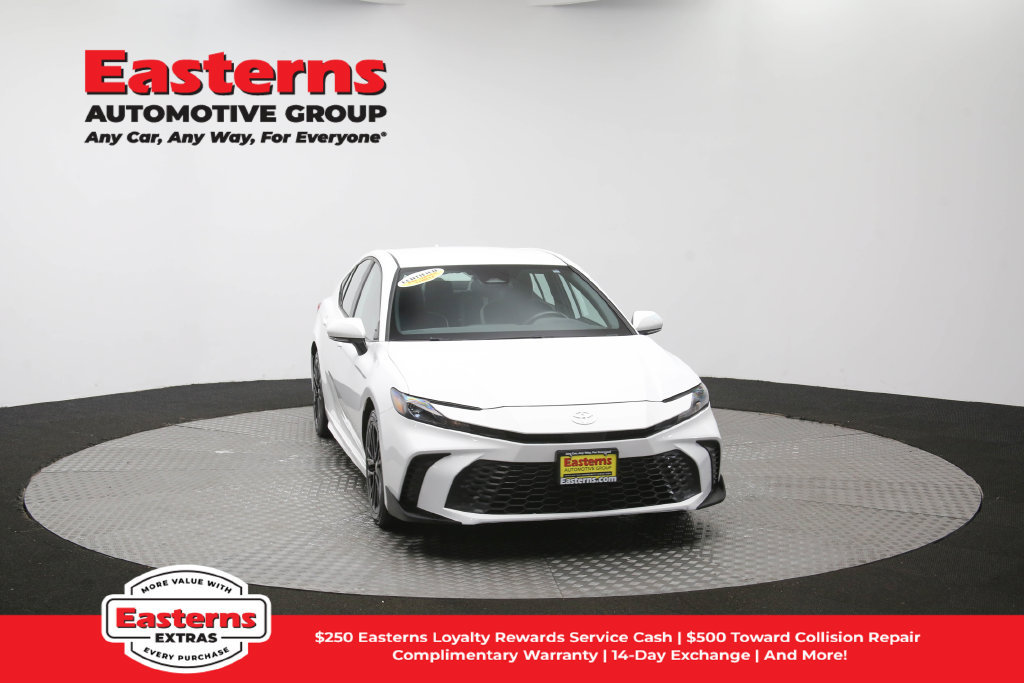 Used 2025 Toyota Camry SE FWD image 53