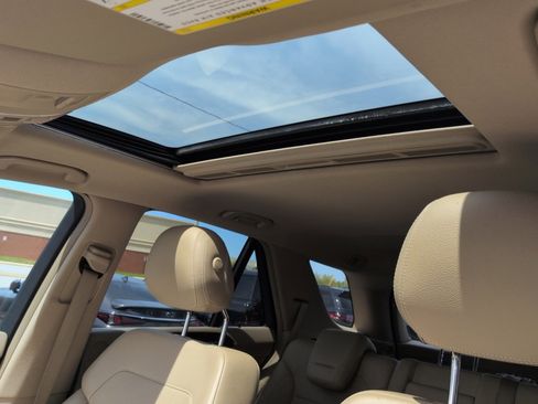 Used 2015 Mercedes-Benz ML 350 4MATIC image 21