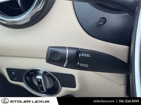 Used 2019 Mercedes-Benz GLA 250 4MATIC image 29