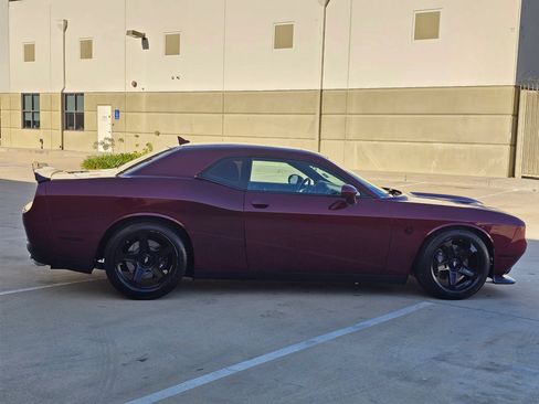Used 2019 Dodge Challenger R/T Scat Pack RWD image 4