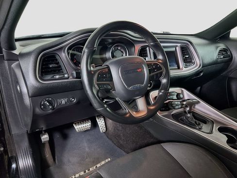 Used 2019 Dodge Challenger R/T RWD image 11