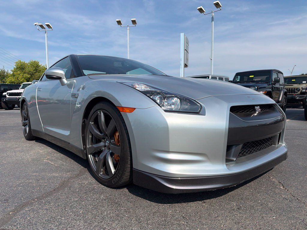 Used 2009 Nissan GT-R Premium AWD/4WD image 55