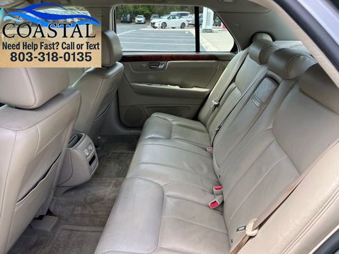 Used 2006 Cadillac DTS FWD image 14