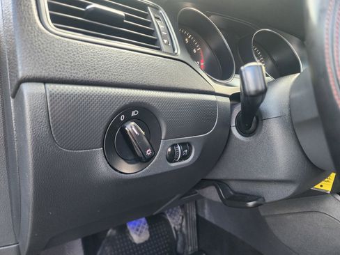 Used 2016 Volkswagen Jetta S FWD image 37