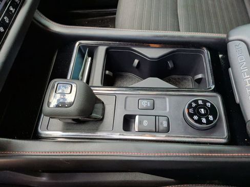 Used 2024 Nissan Pathfinder Rock Creek AWD/4WD image 30