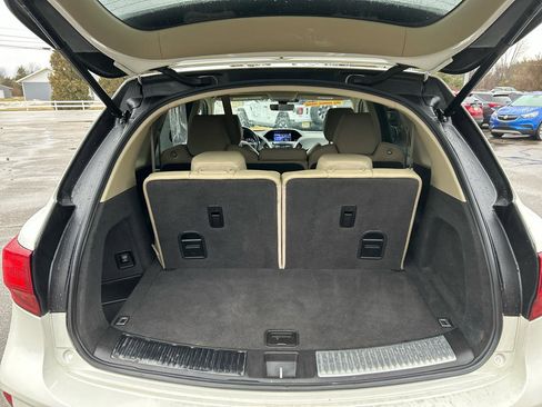 Used 2017 Acura MDX SH-AWD image 26