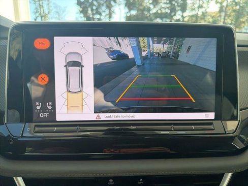 New 2024 Volkswagen Atlas Peak Edition SE AWD/4WD image 22