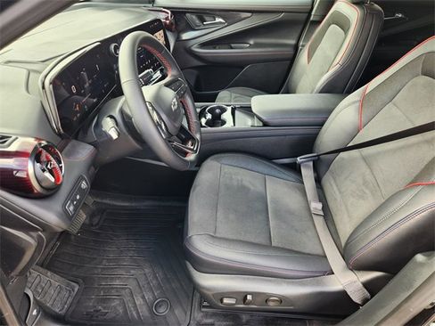 Used 2025 Chevrolet Blazer EV RS image 13