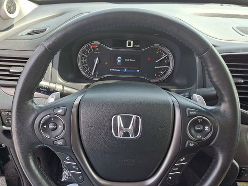 Used 2023 Honda Ridgeline RTL-E image 19