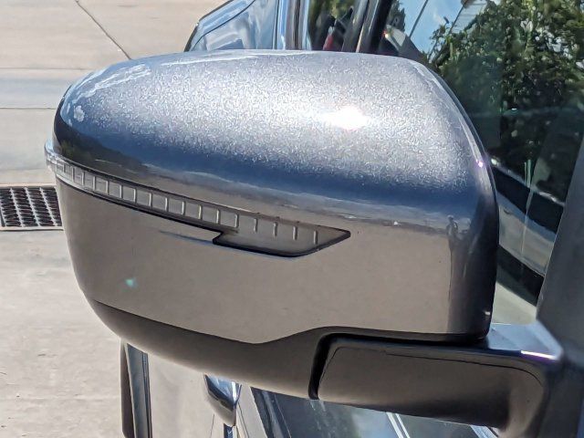 Used 2021 Nissan Rogue Sport SV FWD image 12