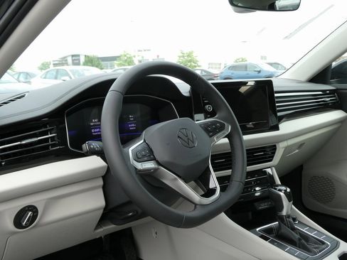 New 2025 Volkswagen Jetta S image 28