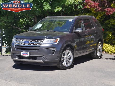 Used 2018 Ford Explorer XLT w/ Equipment Group 202A AWD/4WD image 1