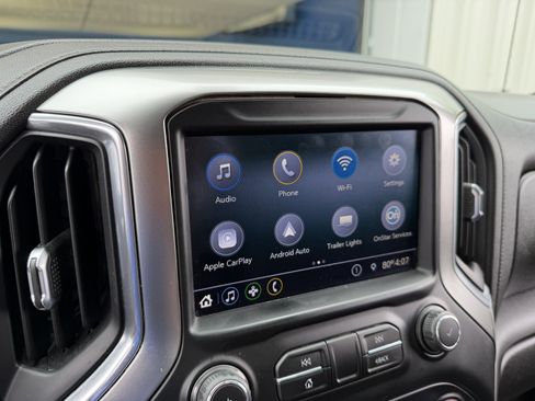 Used 2021 Chevrolet Silverado 1500 LT AWD/4WD image 21
