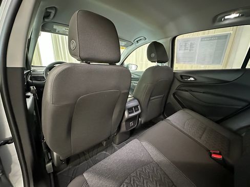 Certified 2024 Chevrolet Equinox LT w/ LPO, Floor Liner Package image 21