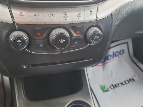 Used 2016 Dodge Journey SE w/ Flexible Seating Group image 22