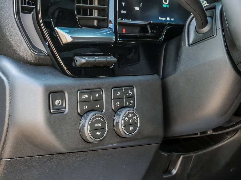New 2026 Chevrolet Silverado 2500 High Country w/ High Country Premium Package AWD/4WD image 39