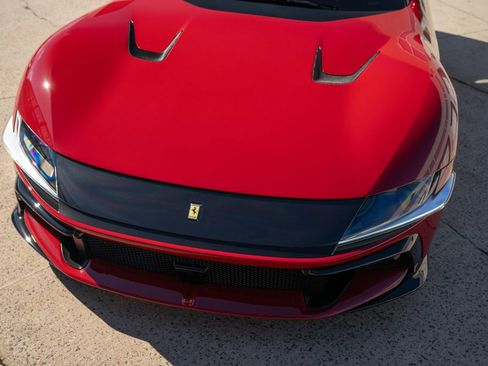 Used 2025 Ferrari 12Cilindri image 9