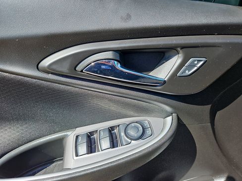 Used 2025 Chevrolet Malibu LT FWD image 16
